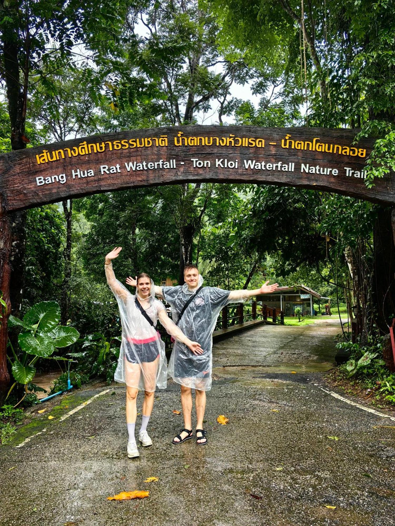 Bed and Breakfast Khaosok Happy House Khao Sok National Park Exterior foto